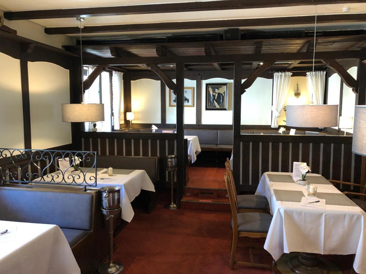 בוכום Hotel Restaurant Zum Neuling מראה חיצוני תמונה